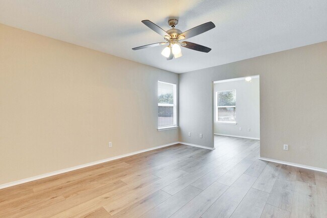 Building Photo - 14116 Harris Ridge Blvd