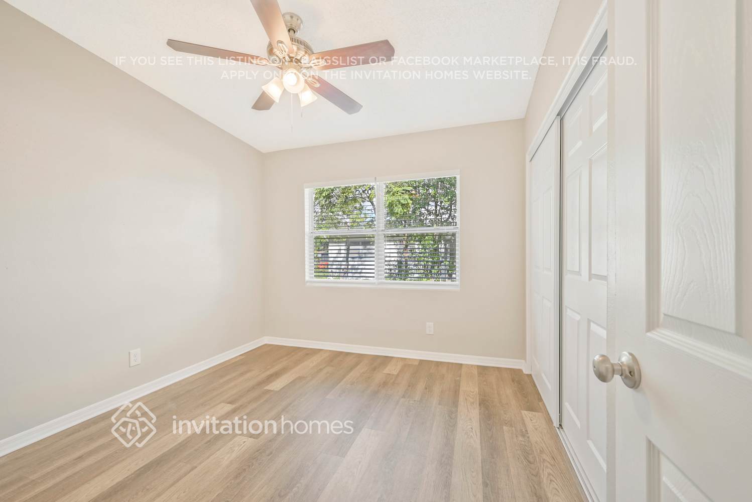 Building Photo - 2412 Martinwood Dr