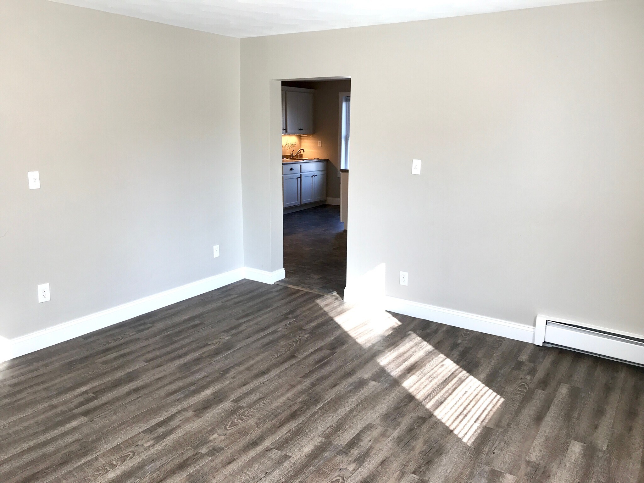 Building Photo - 61 West St