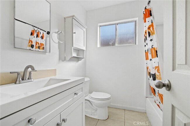 Building Photo - 3025 Garnet Ln