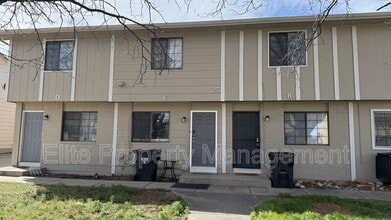 Building Photo - 25 Royal Crest Dr