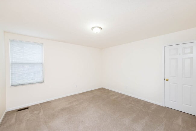 Building Photo - 6382 Morrisey Pl