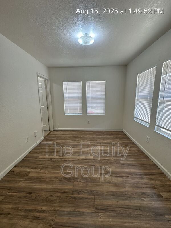 Building Photo - 435 N Redington St