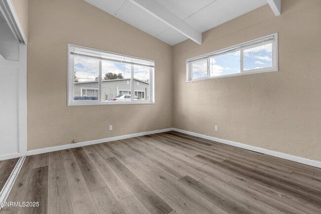 Building Photo - 12100 Himalaya St