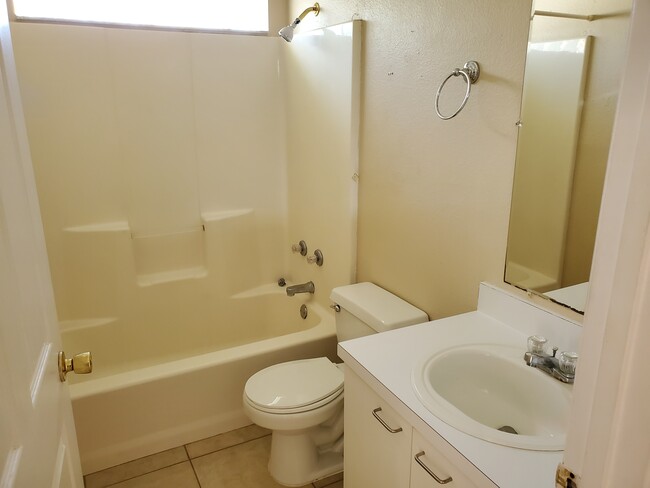 Bathroom 1 - 306 Windford Ct