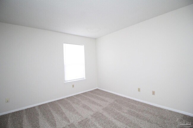 Building Photo - 6801 Tiki Ln