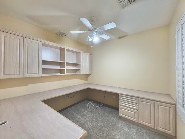 Building Photo - 78817 Abalone Way
