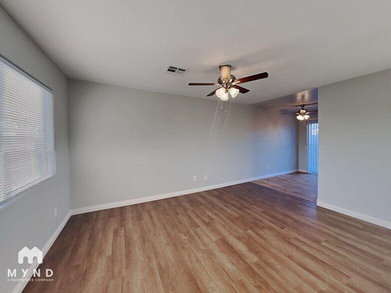 Building Photo - 49 Armstrong Cir