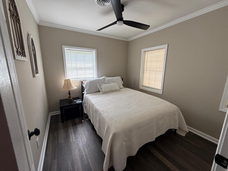 Bedroom 3 - 288 Thornton St SW