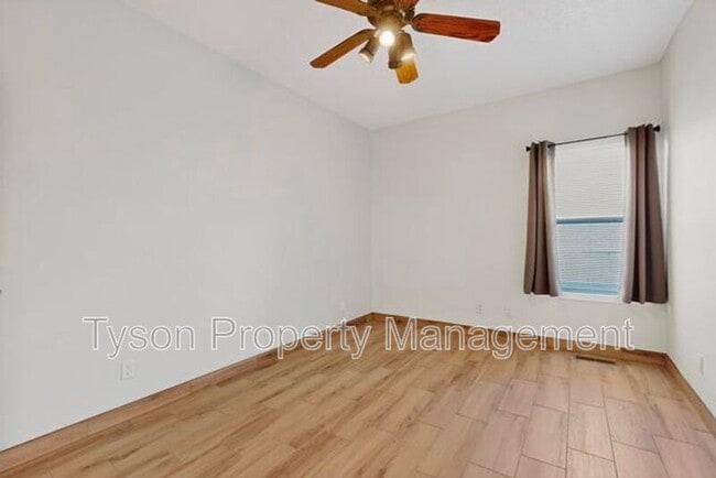 Building Photo - 13413 Summit Hills Pl NE