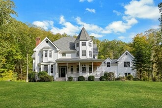 Building Photo - 105 Honeysuckle Hill Ln