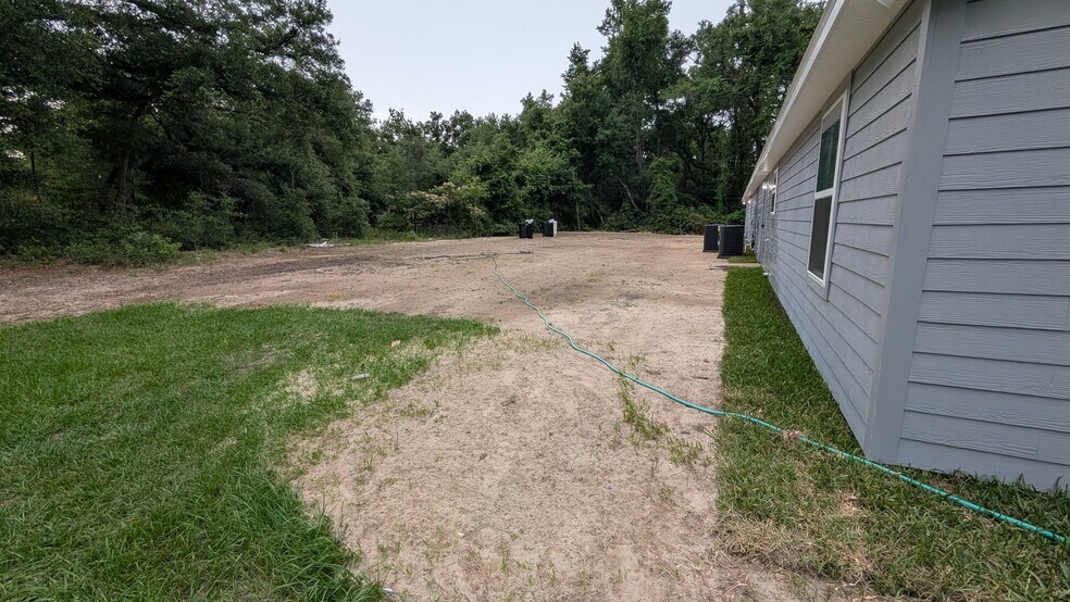 Building Photo - 1527 NW 57th Ct