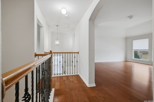 Building Photo - Spacious 5-Bedroom Home for Lease in Desirable Cibolo Location!