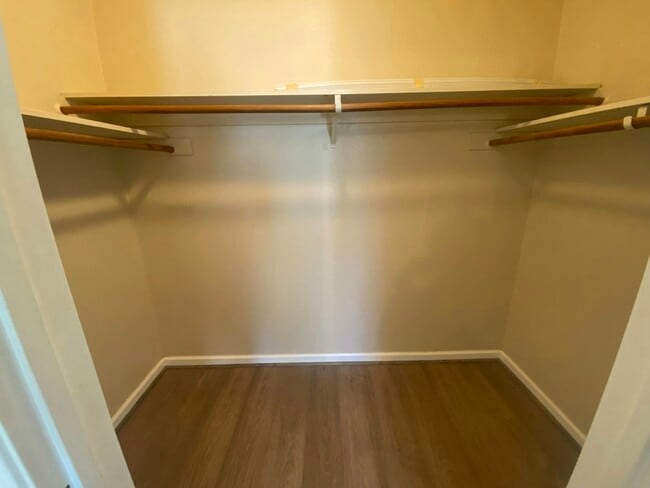 Building Photo - 17280 Markross Ct