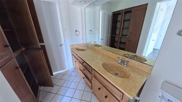 Building Photo - 7215 Cutter Mill Dr