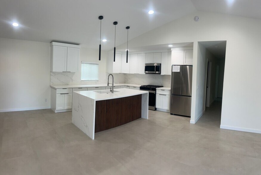 Building Photo - 68135 Peladora Rd