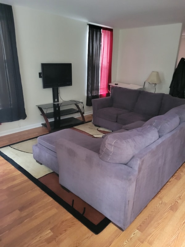 Building Photo - 522 N Fremont Ave