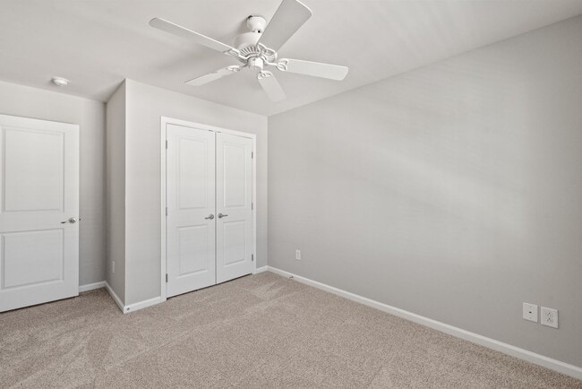 Building Photo - 3 Bedroom townhome in South Charlotte