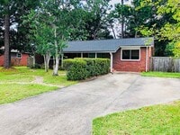 Building Photo - 3708 Whispering Pines Dr