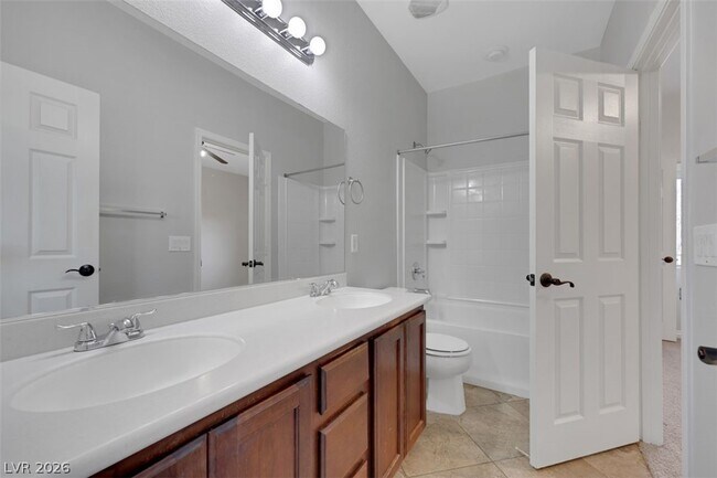 Building Photo - 4120 Lower Saxon Ave