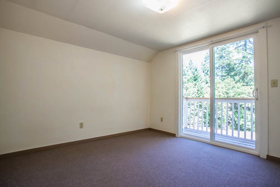 Building Photo - 95 Rattlesnake Rd