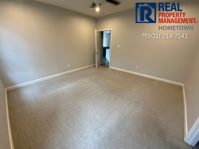 Building Photo - 4100 Driskill Dr