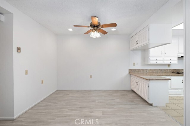Building Photo - 2114 Via Puerta