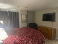 Building Photo - 57200 E Hwy 125