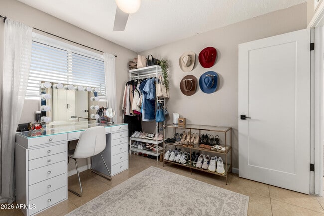 Building Photo - 7902 E Kimsey Ln