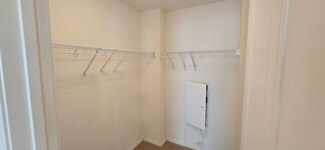 Building Photo - Beautifully maintained 2-bedroom, 2.5-bath with Loft • 1,504 sqft & 2-car garage.