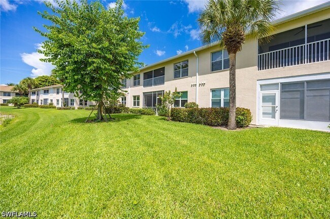 Building Photo - 866 Carrick Bend Cir