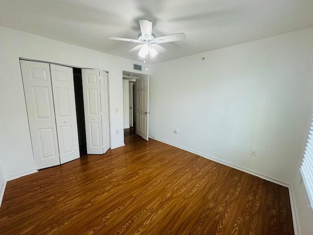 Building Photo - 401 Villa Cir