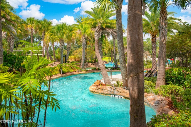 Building Photo - 674 Coconut Palm Pkwy