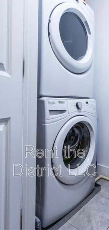 Building Photo - 4126 8th St NW