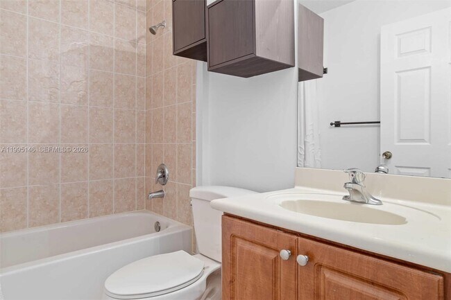 Building Photo - 970 SW 144th Ave