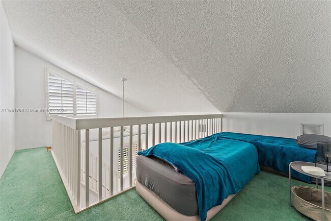 Building Photo - 101 Sand Pine Dr