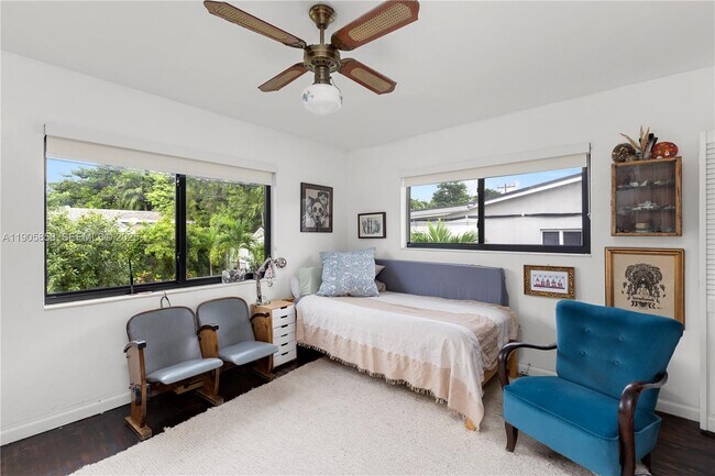 Building Photo - 8531 SW 27th Terrace