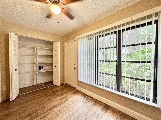 Building Photo - 3048 Eastland Blvd