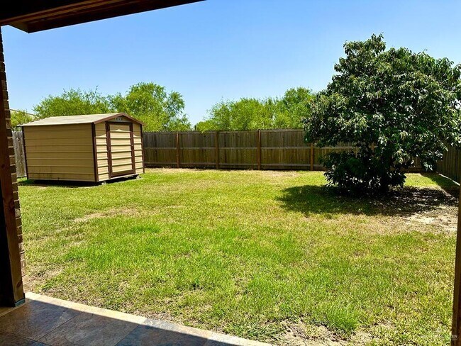 Building Photo - 20 Colorado Ave