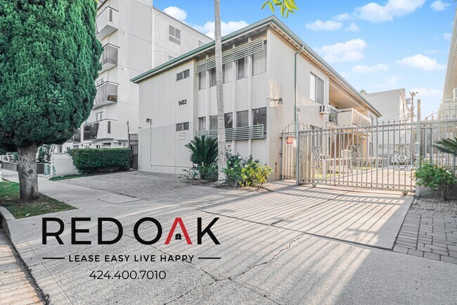 Building Photo - 1403 Tamarind Ave