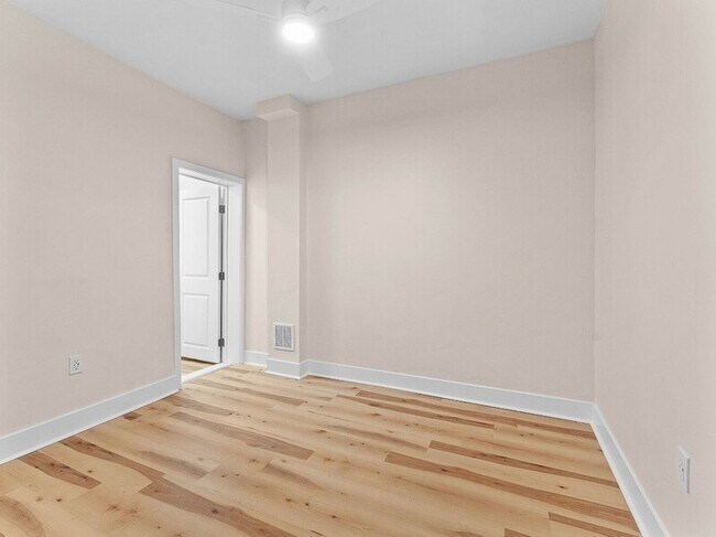 Building Photo - 2430 N 4th St