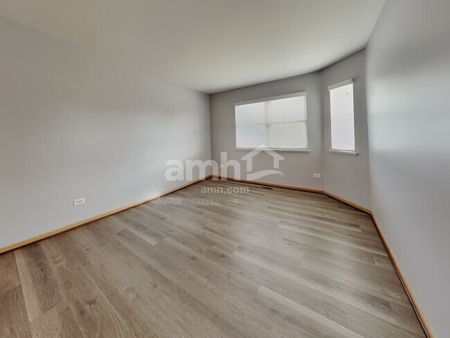 Building Photo - 318 Whitmore Trl