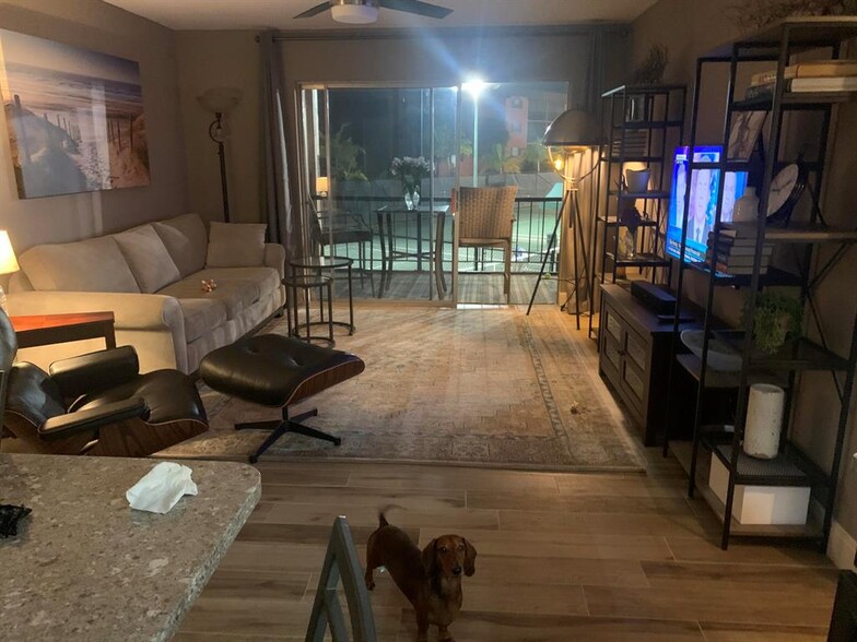 Building Photo - 630 Tennis Club Dr