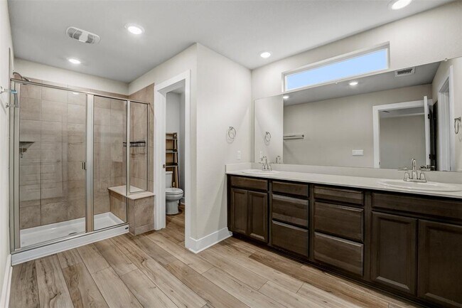 Building Photo - 7509 Grand Linden Wy