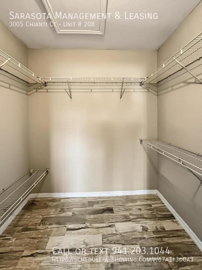 Building Photo - 3005 Chianti Ct