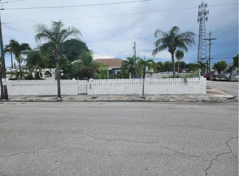 Building Photo - 440 Maddock St