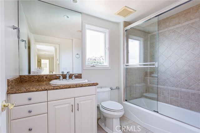 Building Photo - 575 Nyes Pl