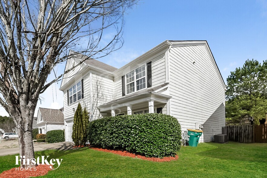 Building Photo - 1020 Dunedin Trail