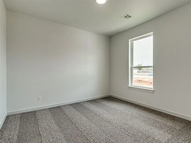 Building Photo - 4601 Olivera St