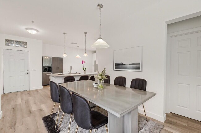 Building Photo - "Spacious, Sophisticated, Modern 3BR, 2BA Condo in the heart of East Village!